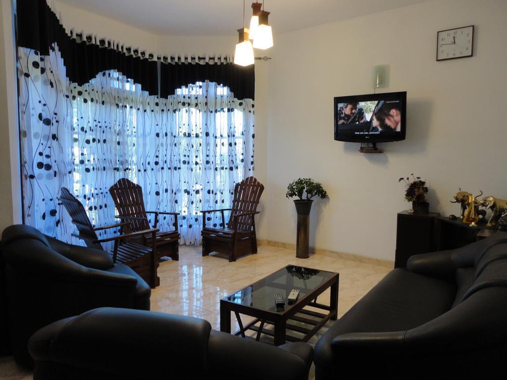 מלון נוארה אליה Hill Crest Residency מראה חיצוני תמונה