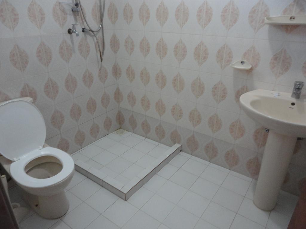 מלון נוארה אליה Hill Crest Residency מראה חיצוני תמונה